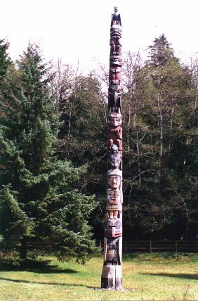 Master Carver Pole: